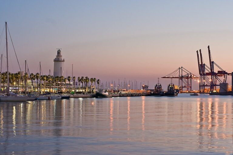 farola malaga